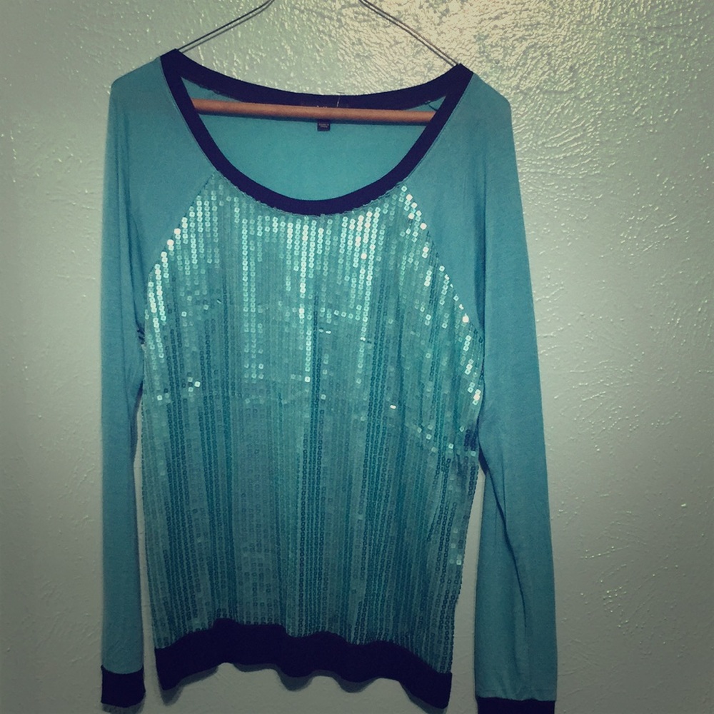 Long sleeve top